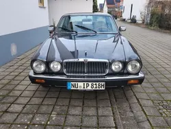 Jaguar XJ6