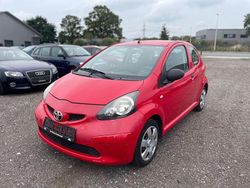 Rot Gebraucht 2008 Toyota Aygo Basis Kleinwagen | 1.500 € (Etwas zu teuer)