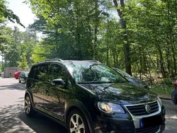 Schwarz Gebraucht 2008 VW Touran Cross Van / Kleinbus | 4.500 € (Fairer Preis)