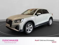 Silber Gebraucht 2024 Audi Q2 S-Line SUV | 35.790 € (Teuer)