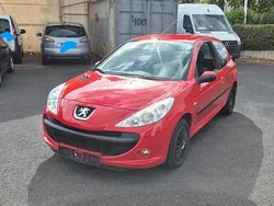 Rot Gebraucht 2009 Peugeot 206+ Kleinwagen | 1.700 € (Guter Preis)