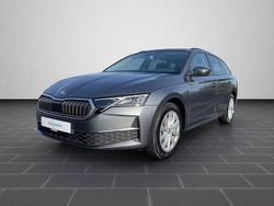 Graphitegrau metallic (metallic) Gebraucht 2025 Skoda Octavia Limousine | 29.500 € (Superpreis)