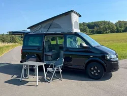 Schwarz Gebraucht 2011 VW T5 Beach Van | 20.500 € (Teuer)