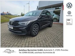 Schwarz Gebraucht 2022 VW Tiguan Life SUV | 34.900 € (Fairer Preis)