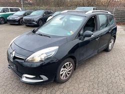 Schwarz Gebraucht 2014 Renault Scénic III Expression SUV | 3.200 € (Guter Preis)