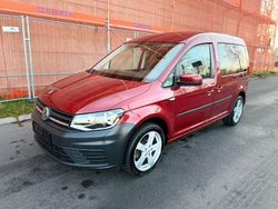 Rot Gebraucht 2016 VW Caddy Trendline Van / Kleinbus | 8.999 € (Superpreis)