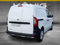 Weiß Gebraucht 2023 Renault Kangoo Rapid Extra Van / Kleinbus | 18.490 € (Guter Preis)