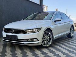 Weiß Gebraucht 2015 VW Passat R-line Limousine | 21.800 € (Teuer)