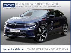 Nachtblau + dach black pearl Gebraucht 2023 Renault Mégane Techno Limousine | 31.555 € (Fairer Preis)