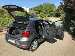 Grau Gebraucht 2014 VW Polo Comfortline Limousine | 5.680 € (Superpreis)
