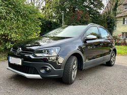 Schwarz Gebraucht 2011 VW Polo Cross Kleinwagen | 8.400 €