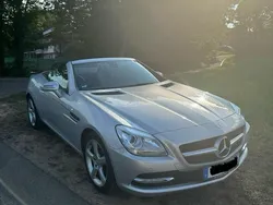 Silber Gebraucht 2011 Mercedes SLK200 Cabrio | 12.250 €