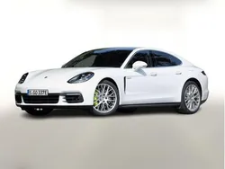 Carraraweißmetallic Gebraucht 2023 Porsche Panamera Platinum Edition Limousine | 96.540 € (Etwas zu teuer)