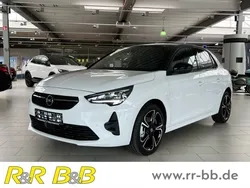 Weiß Gebraucht 2023 Opel Corsa GS Line Limousine | 18.650 € (Etwas zu teuer)