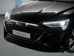 Schwarz Gebraucht 2023 Audi Q8 e-tron S-Line SUV | 54.999 € (Fairer Preis)