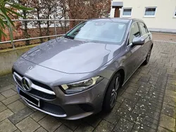 Grau Gebraucht 2020 Mercedes A180 Progressive Limousine | 23.900 € (Fairer Preis)