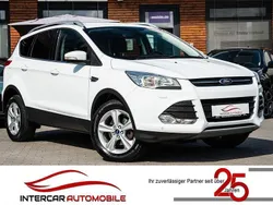 Frostweiß Gebraucht 2015 Ford Kuga SYNC Edition SUV | 11.950 € (Fairer Preis)
