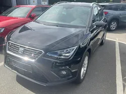Midnight schwarz metallic Gebraucht 2021 Seat Arona FR SUV | 19.495 € (Fairer Preis)