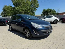 Blau Gebraucht 2012 Opel Corsa Limousine | 2.300 € (Guter Preis)