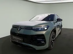 Metallic Gebraucht 2025 VW Tayron R-line SUV | 68.980 €