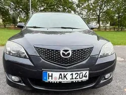 Grau Gebraucht 2006 Mazda 3 Comfort Limousine | 3.000 € (Fairer Preis)