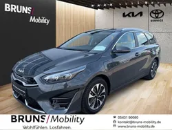 Grau Gebraucht 2024 Kia Ceed Sportswagon Spirit Kombi | 26.980 € (Guter Preis)