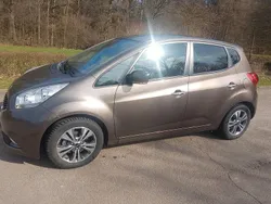 Braun Gebraucht 2015 Kia Venga DREAM-TEAM Edition Kleinwagen | 8.400 € (Fairer Preis)