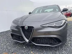 Grau metallic Neu 2024 Alfa Romeo Giulia Ti Limousine | 45.480 € (Fairer Preis)
