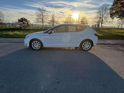 Weiß Gebraucht 2013 Seat Leon Style Kleinwagen | 7.990 € (Fairer Preis)