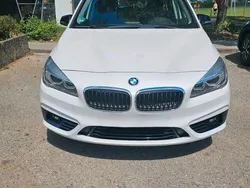 Weiß Gebraucht 2016 BMW 218 Gran Tourer Sport Line Van / Kleinbus | 17.000 € (Guter Preis)
