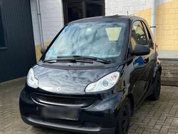 Schwarz Gebraucht 2010 Smart ForTwo Coupé Pure Coupé | 2.800 € (Guter Preis)