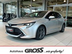 Silber Gebraucht 2019 Toyota Corolla Hybrid Lounge Limousine | 23.250 € (Etwas zu teuer)