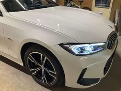 Weiß Gebraucht 2022 BMW 330e M Sport Kombi | 33.000 € (Superpreis)