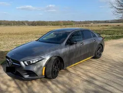 Silber Gebraucht 2019 Mercedes A200 Limousine | 19.000 €