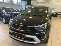 Schwarz perla nera/me Gebraucht 2024 Opel Crossland X Ultimate SUV | 23.390 € (Etwas zu teuer)