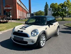 Weiß Gebraucht 2010 Mini Cooper S Kleinwagen | 5.999 € (Guter Preis)