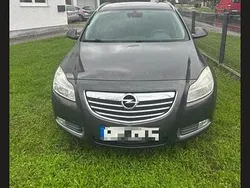 Grau Gebraucht 2011 Opel Insignia Kombi | 3.800 € (Fairer Preis)