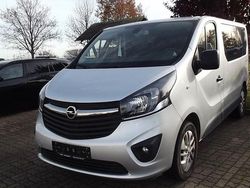 Platinum/aluminium silber/silv Gebraucht 2018 Opel Vivaro Van | 19.950 €