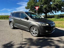 Grau Gebraucht 2014 Ford Kuga SYNC Edition SUV | 8.400 € (Teuer)