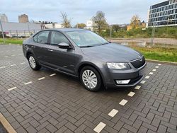 Grau Gebraucht 2013 Skoda Octavia Limousine | 5.350 € (Guter Preis)