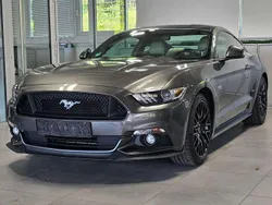 Grau Gebraucht 2016 Ford Mustang GT Fastback Coupé | 33.950 € (Fairer Preis)