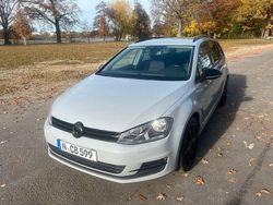 Grau Gebraucht 2013 VW Golf VII Comfortline Kombi | 6.980 € (Fairer Preis)