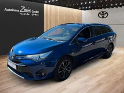 Oxygenblau mica Gebraucht 2017 Toyota Avensis Basis Kombi | 15.990 € (Fairer Preis)