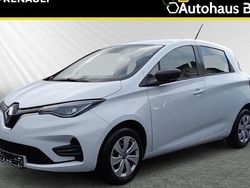 Weiß Gebraucht 2021 Renault Zoe Life Kleinwagen | 16.590 € (Etwas zu teuer)