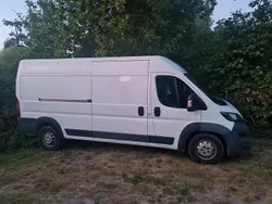 Weiß Gebraucht 2015 Peugeot Boxer Van | 8.900 € (Guter Preis)