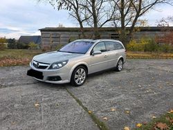 Silber Gebraucht 2008 Opel Vectra Kombi | 1.999 € (Etwas zu teuer)