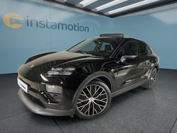 Schwarz Gebraucht 2025 Porsche Macan SUV | 93.199 € (Etwas zu teuer)