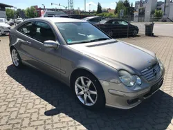 Silber Gebraucht 2008 Mercedes C220 Coupé | 1.999 €