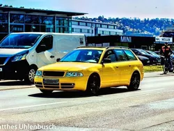 Gelb Gebraucht 2000 Audi S4 Sport Kombi | 10.000 € (Guter Preis)