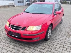 Rot Gebraucht 2003 Saab 9-3 Limousine | 4.200 € (Etwas zu teuer)